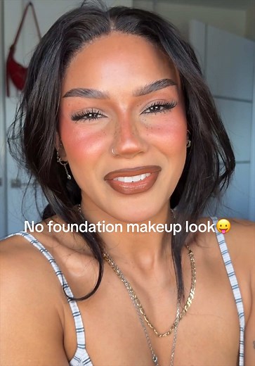 No Foundation Makeup Tutorial for a Natural Summer Glow