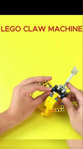 MAKING LEGO CLAW MACHINE. #lego #legocreatorexpert #legotechnic video from SmartLego.