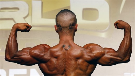 Drame dans une salle de sport : en plein entraînement, un bodybuilder sans antécédents médicaux, âgé de seulement 28 ans, meurt subitement