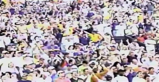 Ryan Clark with the PICK and LSU is taking control in 2001 in this flashback video! | By-U Sports