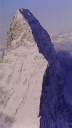 Soarin’ Around the World - Opening Scene | Disney California Adventure