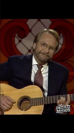 Martin Mull | The Humming Song | The New Smothers Brothers Comedy Hour