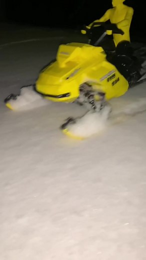 Got a little snowfall #mambaxsled #nnn #rcsnowmobile