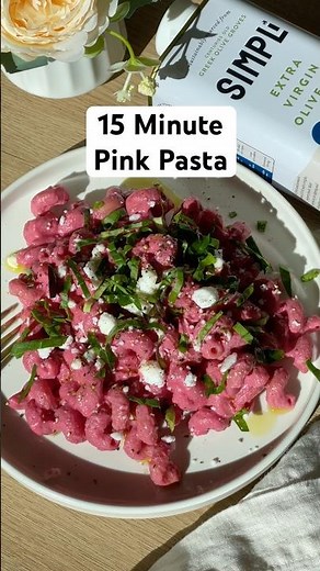 Creamy Pink Sauce Pasta in just 15 Minutes 🍝💖 #pasta #pinkpasta #beets #feta #quickrecipe #dinner