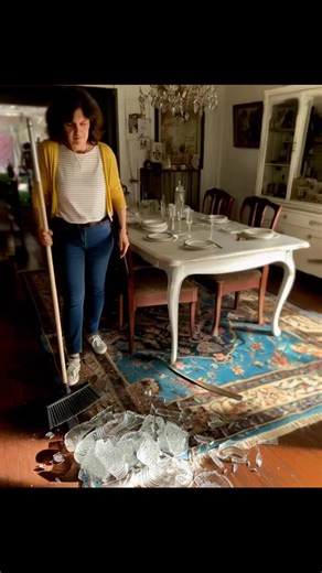 250K views · 487 reactions | I (28F) lost my mom when I was 16. She...