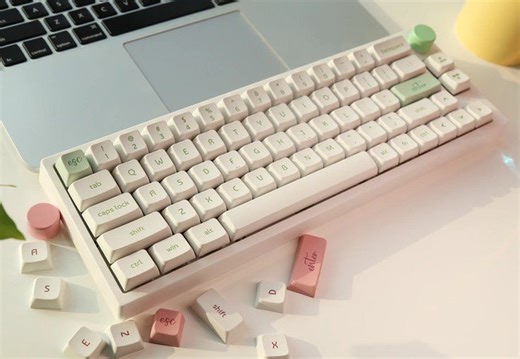 Eclipse EC66 wireless gasket mount, hot swappable mechanical keyboard from $61