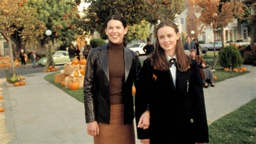 'Gilmore Girls' Turns 25: The Series' Lasting Impact on Fashion and Fall Style