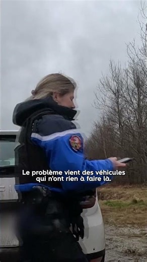 Il roule sans assurance et finit par menacer de bruler sa voiture