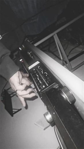 Scratching Kendrick Instrumental #turntablism #turntablist #dj