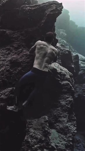 15K views · 198 reactions | Epic cliff free solo fall that could have been fatal. Lucky for us, freediving is a very safe sport. Tag your climbing friends ;) Tavi Castro shot in his studio Kaan Loom@iglobitelj #freediving @lobsterfreedivingweight @garmin_hr #onebreath #freedivingphotography #aidafreediving #liveyourlife @seashepherd #climbing #rockclimbing #climbinglife #rockclimbingphotography#Climbinglove #redbull | Vitomir Maričić | Facebook