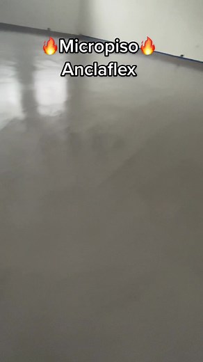 Transforma tu piso con Microcemento Anclaflex