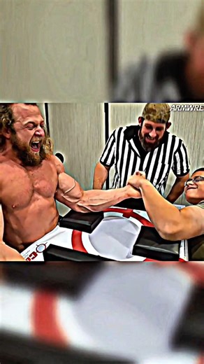 Schoolboy vs bodybuilder 😱