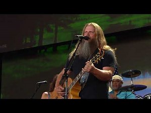 Jamey Johnson - Some Broken Hearts Never Mend (Live at Farm Aid 2017)