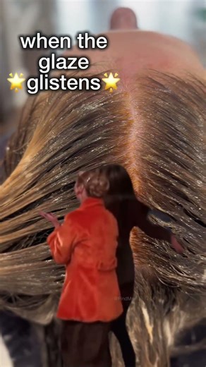 When the root smudge blends like butter and the gloss shines bright like a diamond #hairtreatment