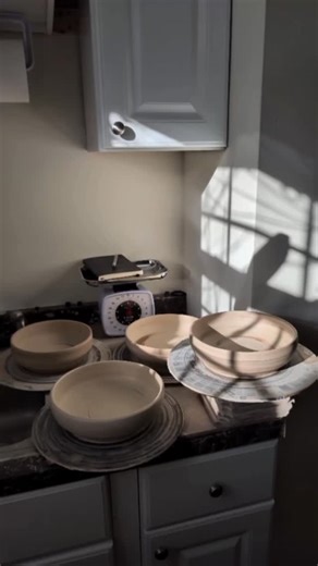 Cheeky Charlie Ceramics on Instagram: "Made some BLATES ✨ I'm not super used to making multiples of something this big but wanted to challenge myself. These were 3lb each and as you can see, the consistency is still lacking, but I'm happy with the general shape. I've also been minimizing the ratio of the accent clay in my marbling. I used to be closer to 80:20 main to accent clay, which creates really detailed swirls. For these I used only one coil of accent clay in each, which leads to more of 