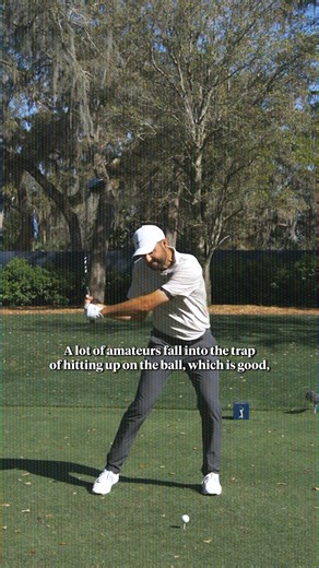 Here's how pros shift their weight the right way. 🔥 Full video: http://glfdig.st/rNyQ50XsupK | Golf Digest