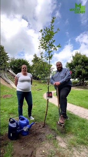 Unsere Baumpflanz-Challenge 🌳 | Mucker Energy pflanzt Zukunft!