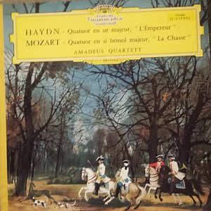 Haydn / Mozart - Amadeus-Quartett - Quatuor En Ut Majeur, "L'Empereur" / Quatuor En Si Bémol Majeur, "La Chasse"