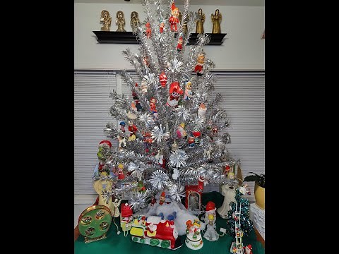 Vintage Christmas Collection tour 1950s 60s 70s Decorations