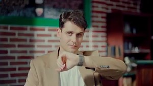 På vores nye Watch GT 2 Pro er det legende let at skifte urskive! Bare se med her!😍 | Huawei Mobile