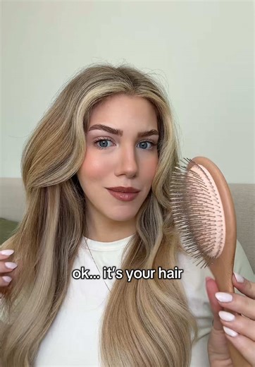 Discover the Benefits of a Metal Bristle Hair Brush