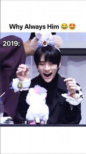 Why Hyunjin Always Teases Felix? 😂💙 | Stray Kids #shorts