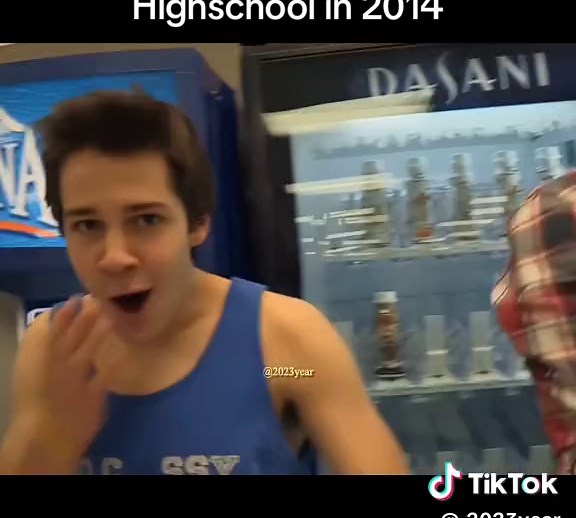 Relive the Nostalgia of High School in 2014 | Throwback Clips
