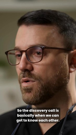 Your hair restoration journey starts with a simple discovery call! During this call, the Moleno Hair Restoration team takes the time to understand your goals, discuss your hair loss stage, and explain what treatment options may be best for you. It’s your chance to ask questions, learn more, and take the first step toward real results. 📹 Watch the video to see what to expect | Moleno Hair Restoration