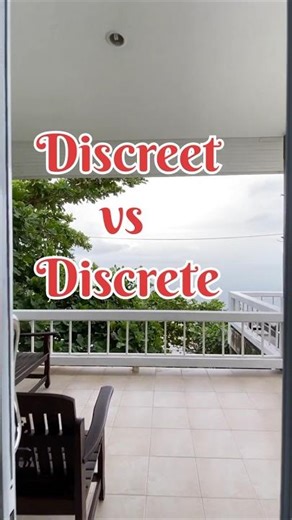 Discreet vs Discrete:What's The Difference? #englishvocablary #similarwords