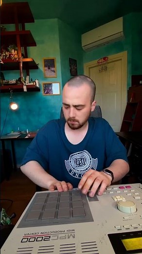 A 2 bars loop is all you need | mpc 2000 beatmaking