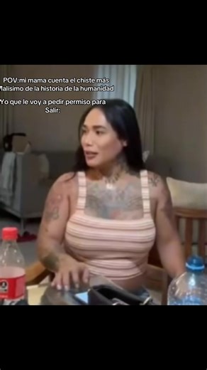 Wendy Guevara y los Chistes Malos de Mamá