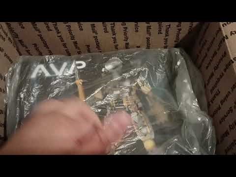 Unboxing Alien vs predator Lego set