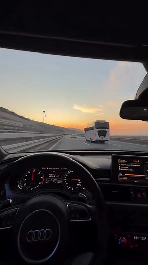 2 sene de 20 yıl yaşlandım, benden başka kimsenin haberi yok. #audi #rs6