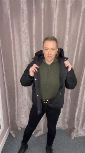 Get ready with me before our LIVE at 6 🖤 A/W accessories have landed — cosy knits, chic jackets, hats, scarves, gloves, must-have belts & beautiful bags. Like, share & tag to enter this week’s €50 voucher giveaway! ✨” | The Clothesline Boutique