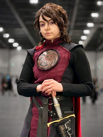Jacaerys Velaryon cosplay (House of the Dragon), son of Rhaenyra Targaryen, Filmed at MCM London Comic Con 2025 by Comic Con News Cosplayer : @Roz 3D Print sword : @devil_never_cosplay video : @Murat Can Kuscu @MCM Comic Con #houseofthedragon #gameofthrones #hotd #comicconnews #cosplay