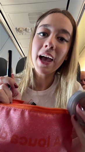 Arrume-se comigo no avião parte 2: maquiagem rápida e prática