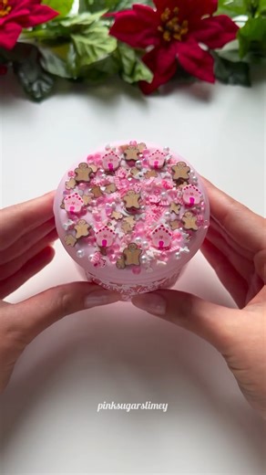 tori💓 | gingerbread girl🎀🍪❄️✨ texture: snow-butter scent: freshly baked gingerbread cookies CHRISTMAS RESTOCK IS SATURDAY DECEMBER 13TH AT 12PM... | Instagram