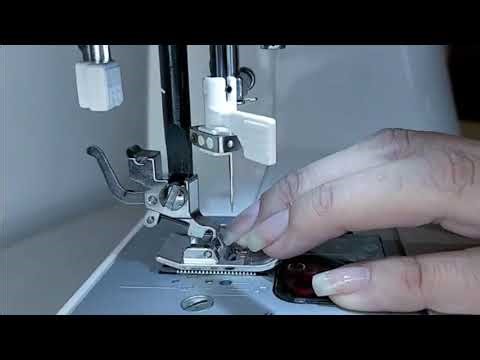 How to attach and detach the machine foot | Patchwork 7285