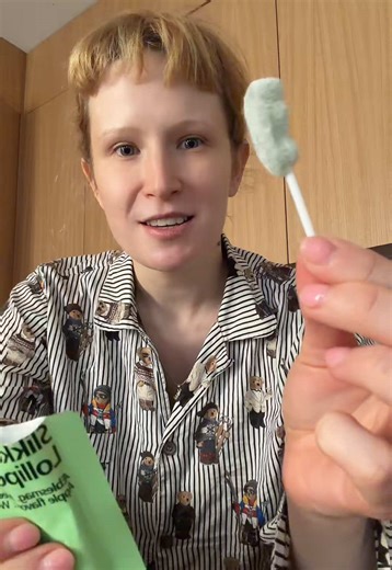 monetochkaliska (@monetochkaliska)’s video of penny making more money than leonard