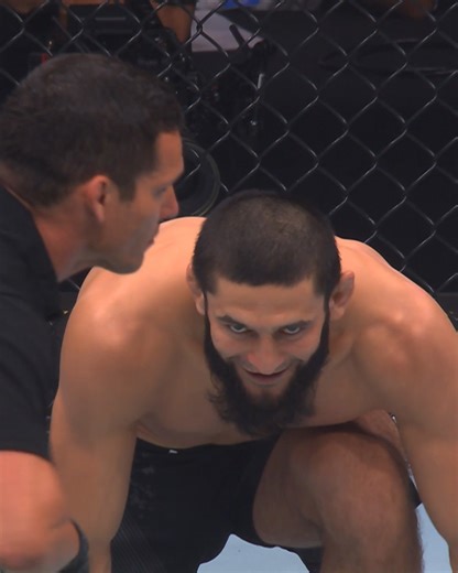 On a WEEK'S notice! 😮‍💨 Kamaru Usman stepped into the fire vs. the unstoppable force of Khamzat Chimaev! | UFC