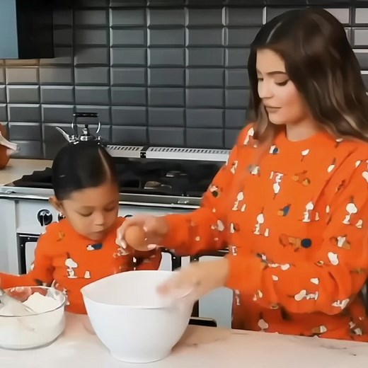 Stormi and Kylie Making Cookies