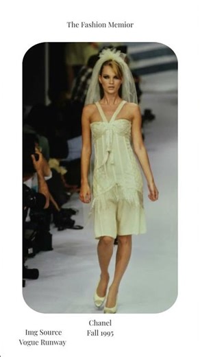 Chanel - Fall 1995 - Couture - PT2 #fashion #fashionweek #hautecouture #vogue