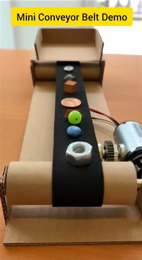 Mini Conveyor Belt Demo#shorts #diy #machinery #conveyorbelt #electronics