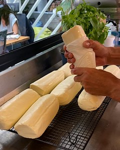 166K views · 760 reactions | Finger-Lickin' Good Bites! Ready, set, snack - Impress your guests with these quick & easy recipes  | Chefclub Network | Facebook