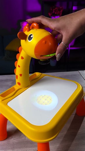 UNBELIEVABLE DRAWING TABLE HACKS 😱