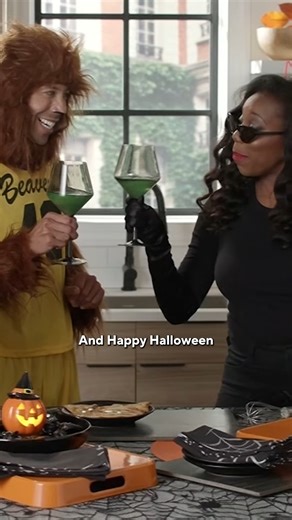 This witch's brew cocktail is all treats, no tricks 😉🪄 Happy #Halloween! Tap the 🔗 to stream "Vanessa Can't Cook" on QVC and HSN >> https://qvc.co/3UuDrFY | QVC Plus HSN Plus