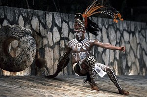 Dari Mana Olahraga Sepak Bola Berasal? Ini Penjelasan Peneliti - National Geographic