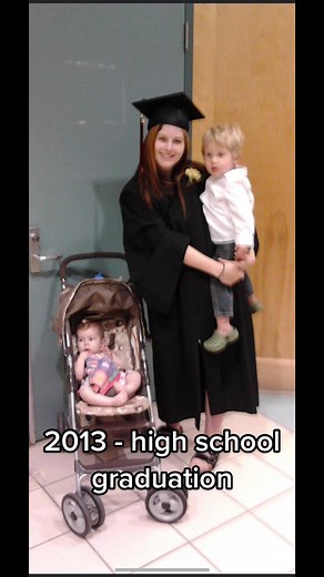 teen mom ➡️ nurse …. from a 17 year old with two babies, to a high school graduate & college graduate X2. 17 year old me knew where she wanted to be, but had no idea how to get there. But we made it & here we are!!! #teenmom #teenparent #highschoolgraduation #cca #collegegraduation #nurse #lpn #goals #novascotia #nursing