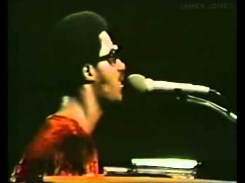 Stevie Wonder - Superwoman (live NYC 1972)