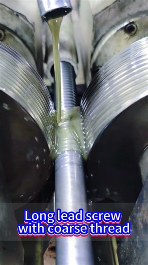 Long lead screw with coarse thread#threadrollingmachine#threadrollingwheel#rollingmachine#machine